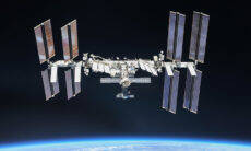 ISS fez manobra para desviar de lixo espacial