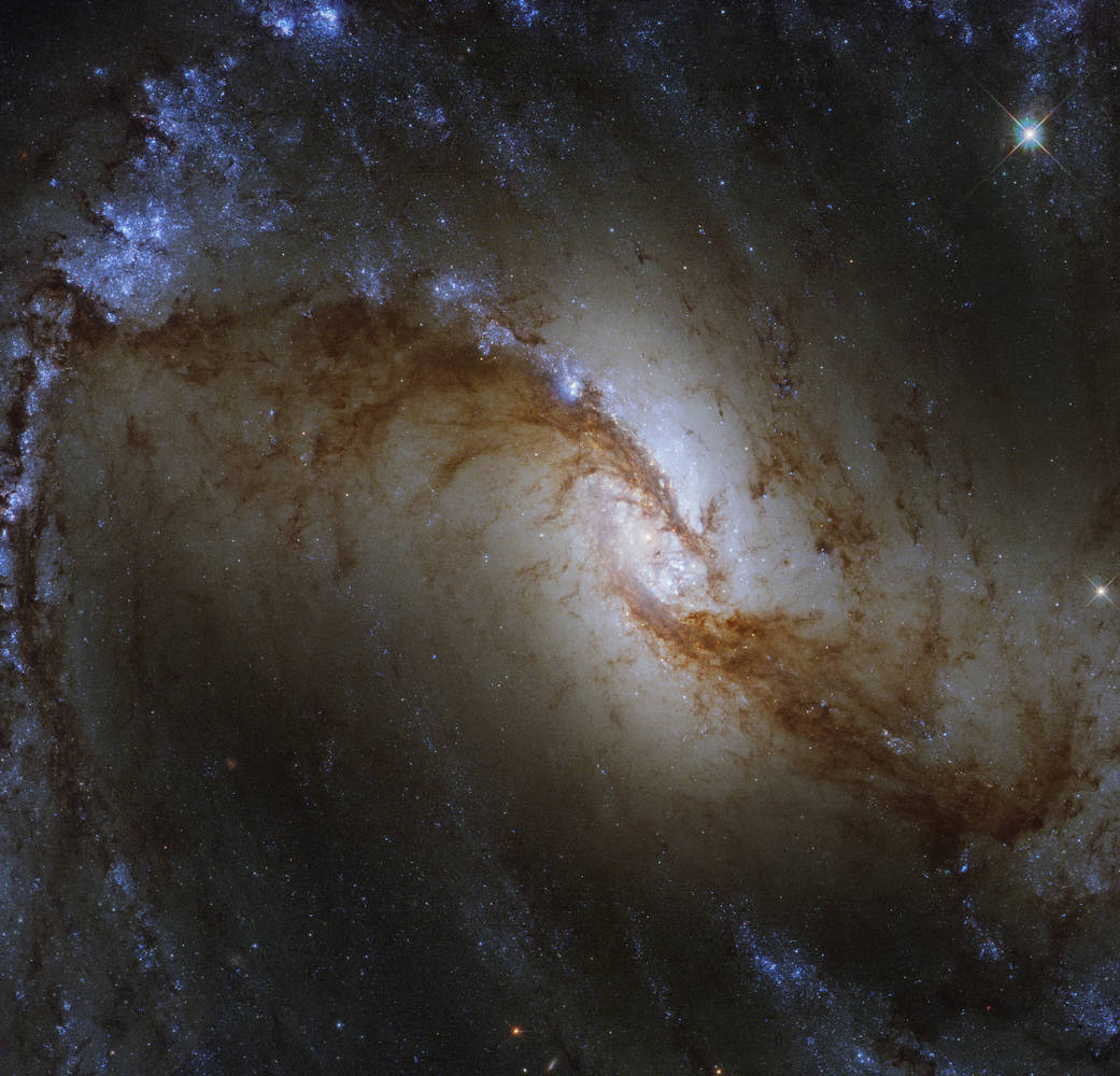 Hubble exibe imagem de uma fábrica de estrelas