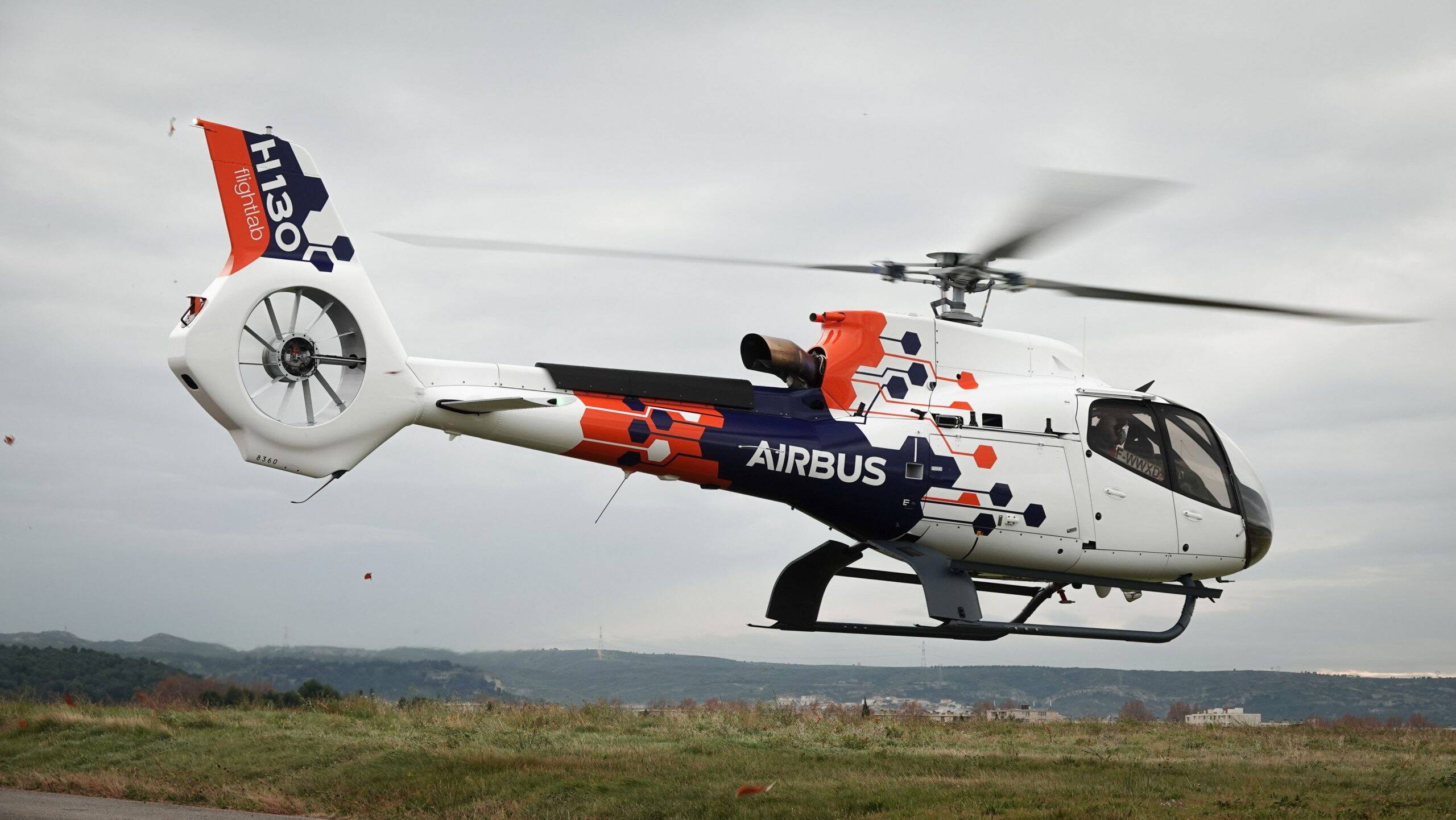 Airbus cria helicóptero laboratório para testar novas tecnologias