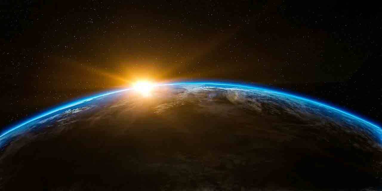 Fim do mundo: astrônomos dizem que o Sol  transformará a Terra em uma "rocha sem vida". Foto: pixabay