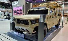 Kia mostra jipe militar em exposição nos Emirados Árabes