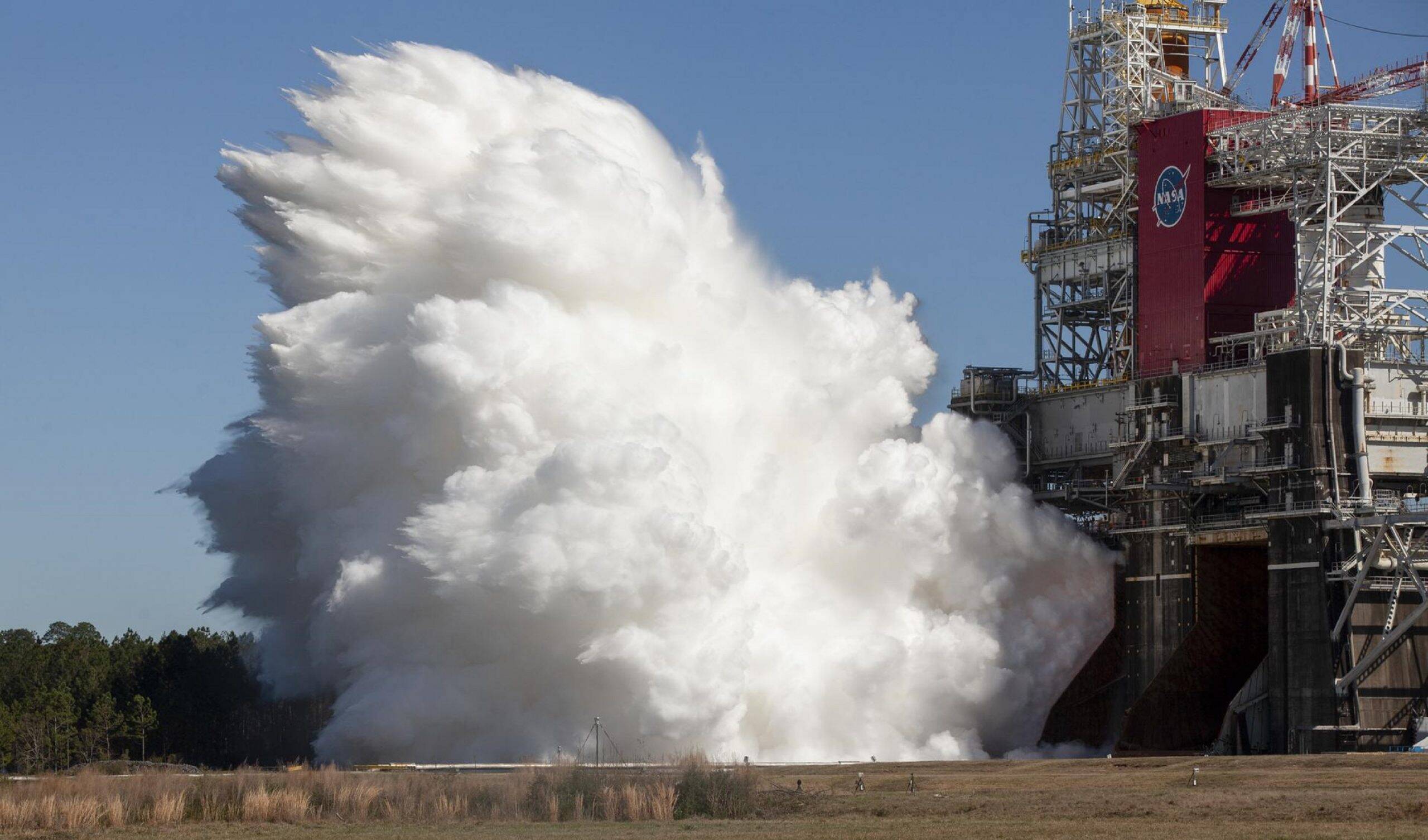 Nasa completa teste de foguete que vai levar humanidade novamente para a Lua