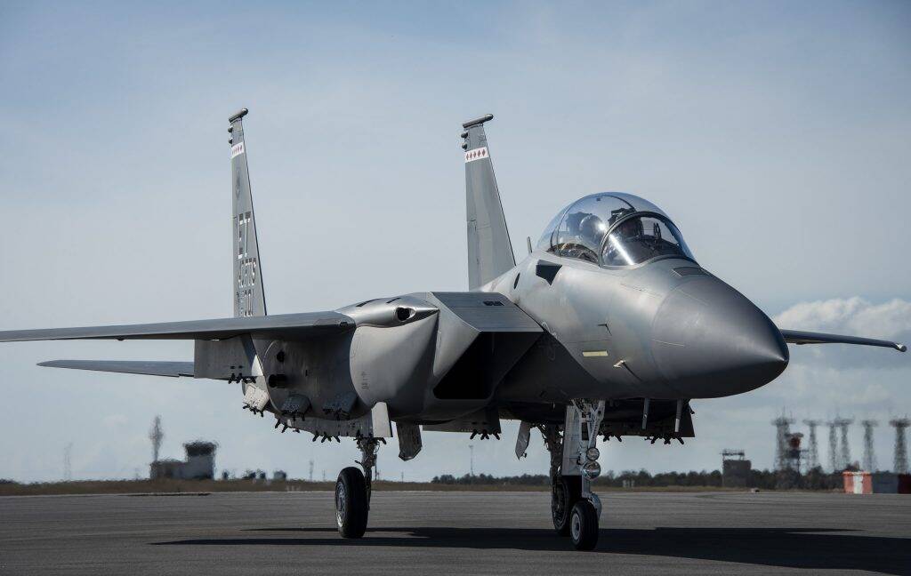 Força Aérea dos EUA recebe primeiro F-15EX