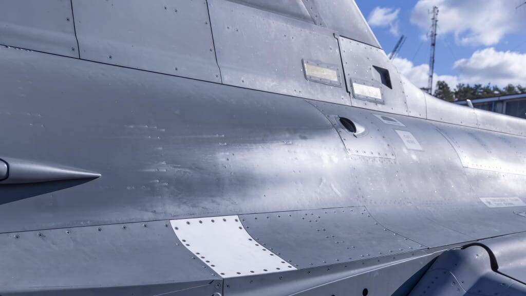 Saab estuda uso de impressão 3D para reparos de emergência no caça Gripen