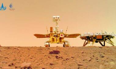 China divulga fotos coloridas da superfície de Marte