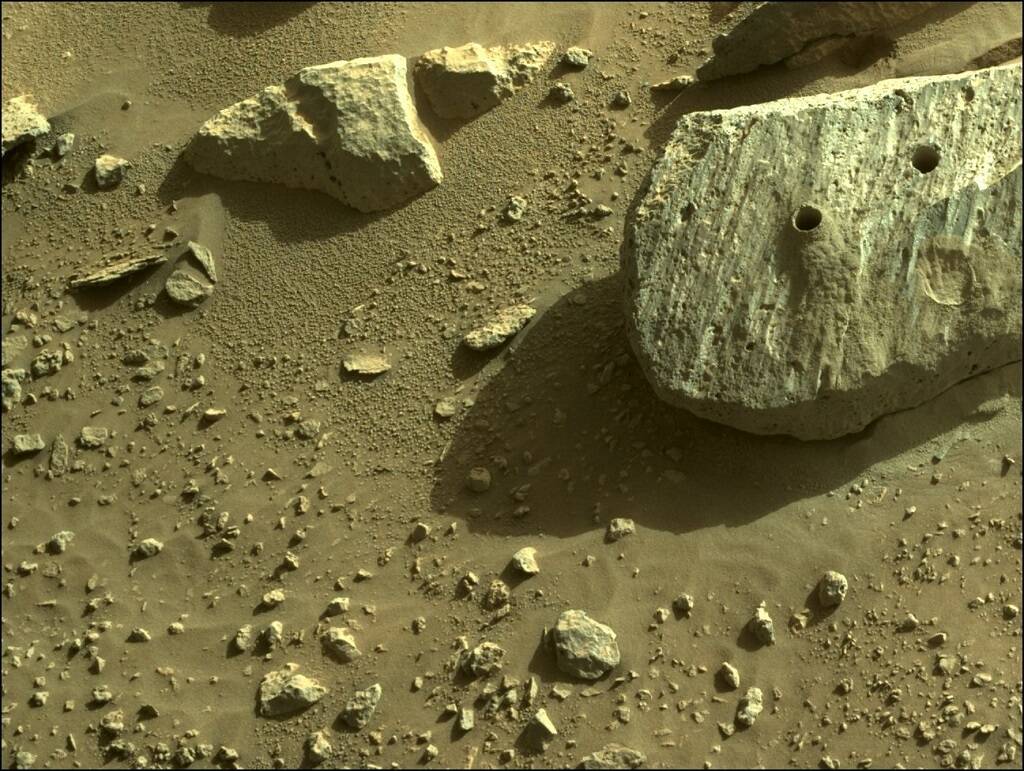 Robô Perseverance captura 2ª amostra de rocha marciana