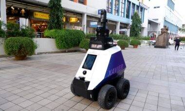 Singapura inicia testes com guarda robótico