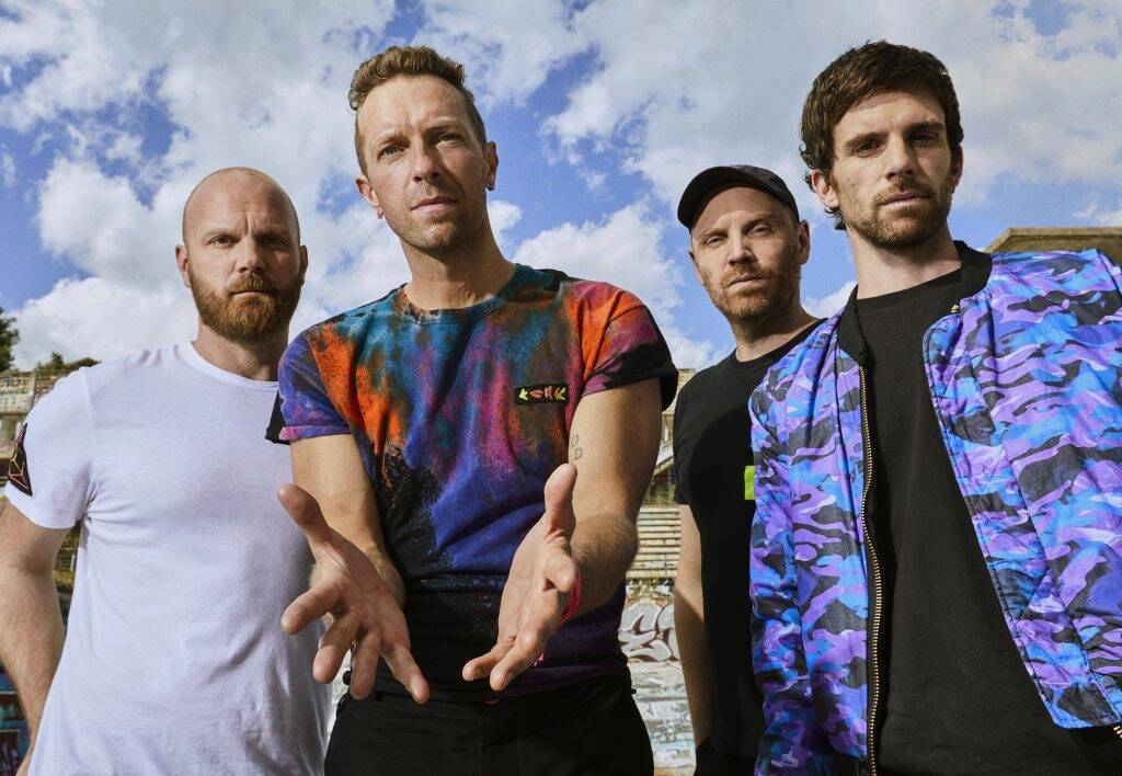 Banda Coldplay vai usar baterias recicladas de carros elétricos em nova turnê; entenda