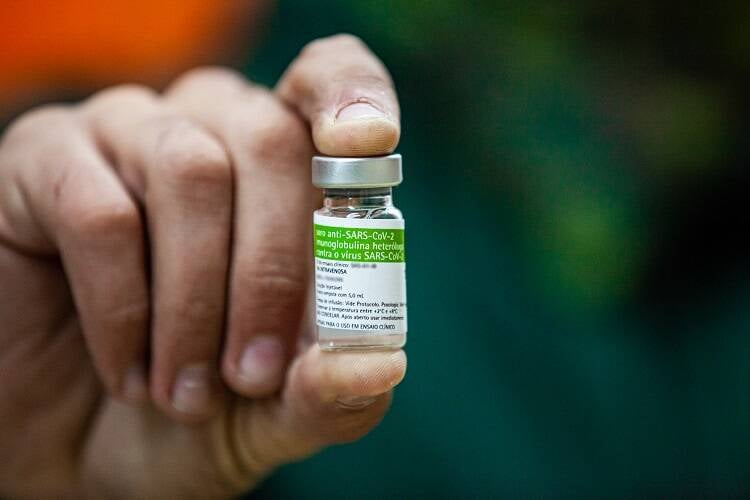 Instituto Butantan inicia testes clínicos do soro anti-Covid