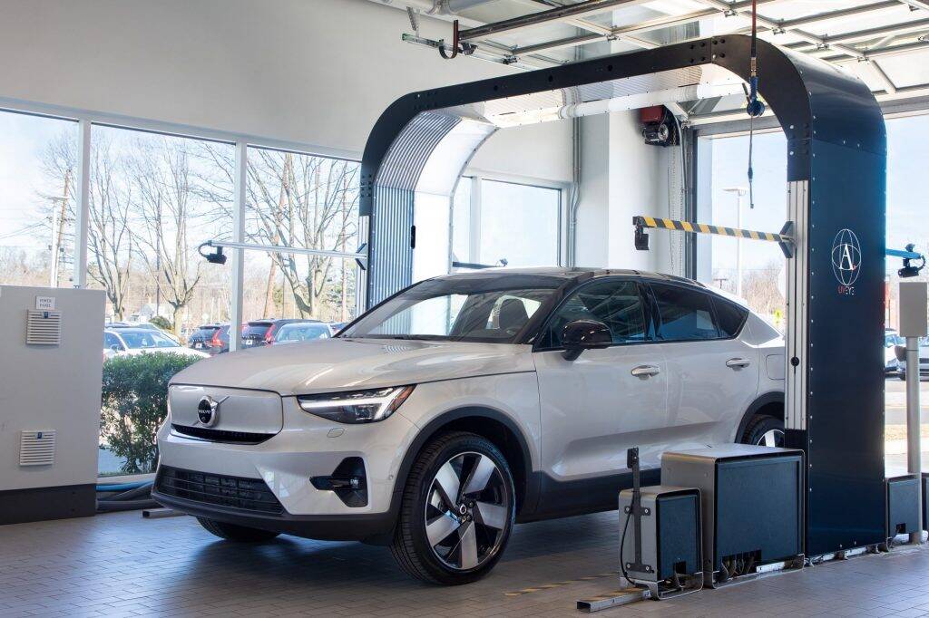 Volvo revela robô capaz de identificar problemas em poucos segundos