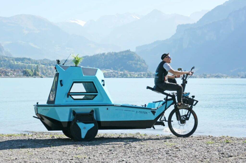BeTriton é mistura de triciclo elétrico e barco