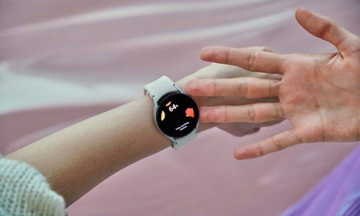 Samsung dá Galaxy Watch4 em promoção do Dia dos Namorados; saiba mais